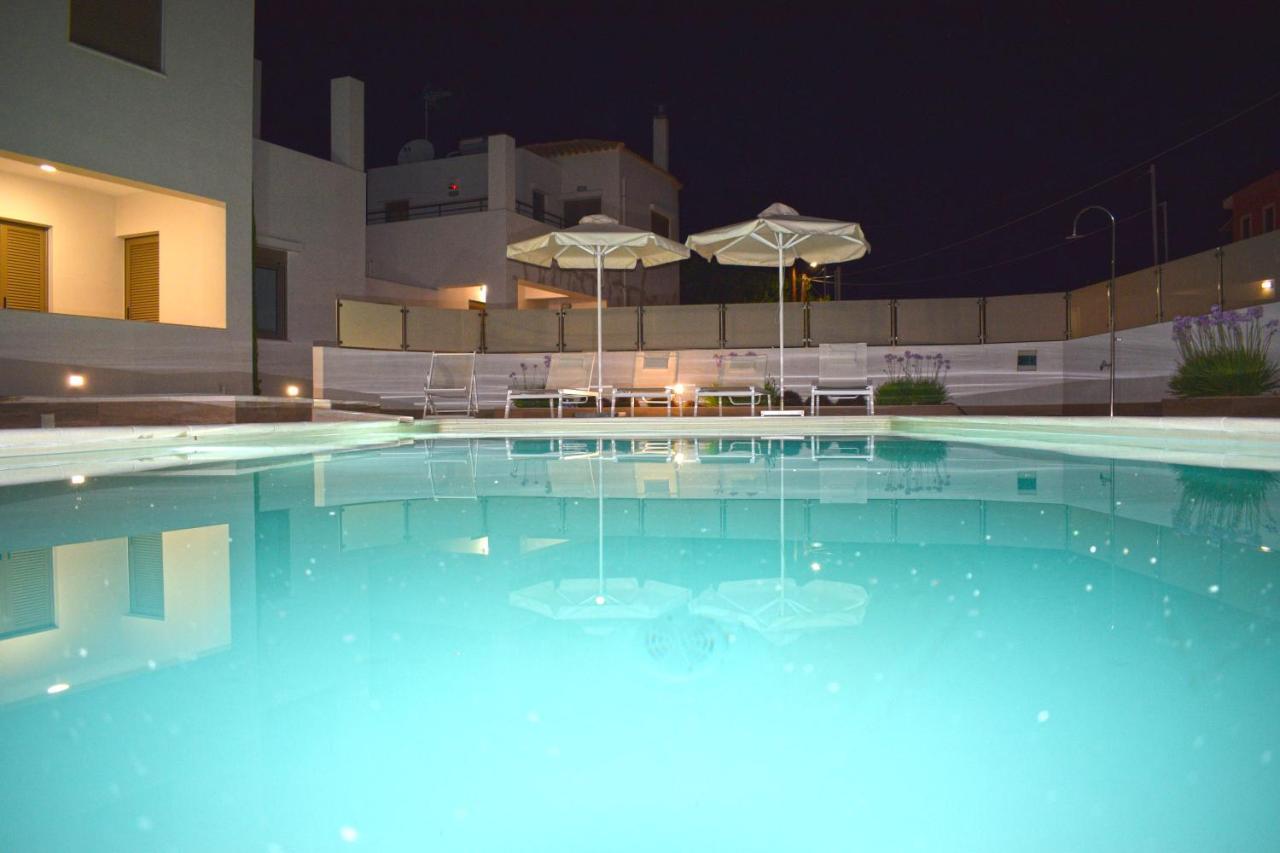 Four Seasons Homes Stalós Dış mekan fotoğraf