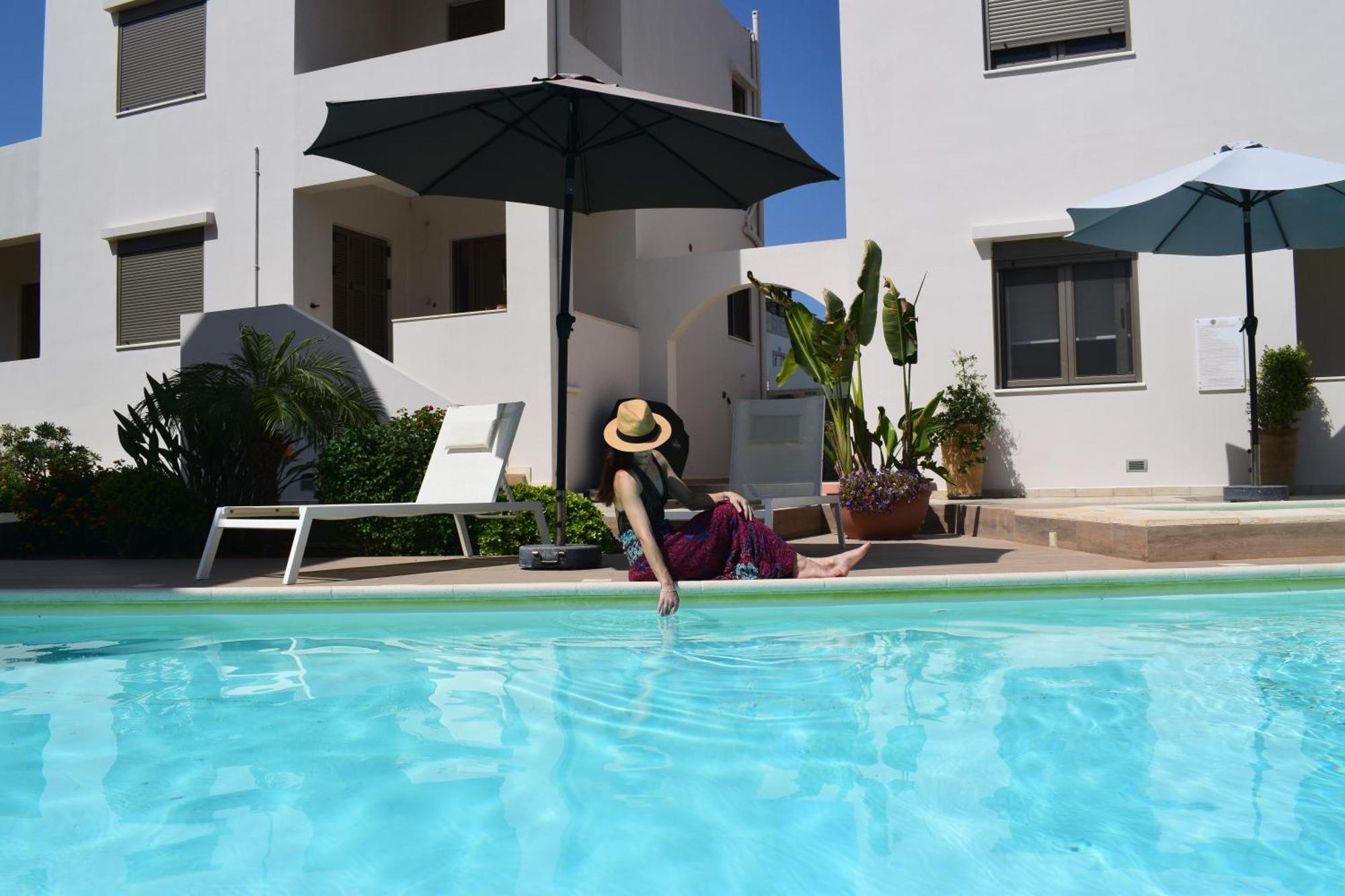 Four Seasons Homes Stalós Dış mekan fotoğraf